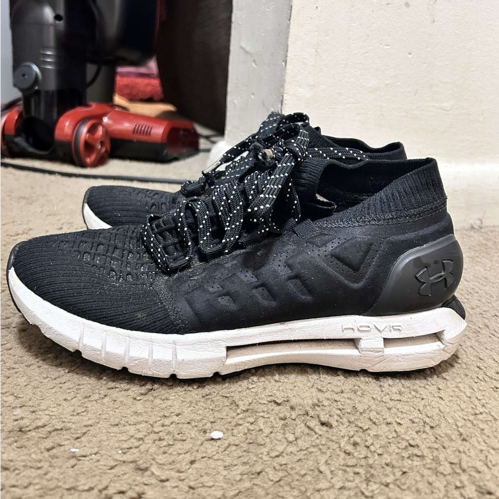 Hovr under armor shoes